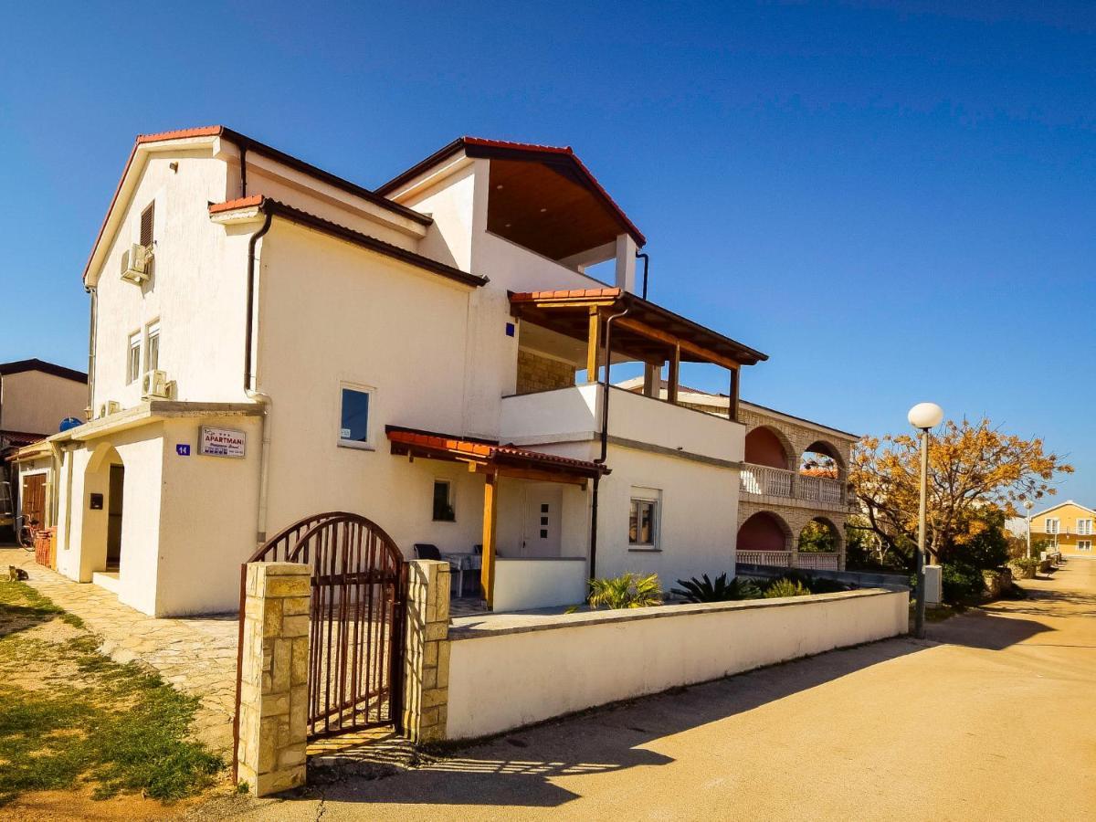 ויר Apartment Matanovi Dvori-2 By Interhome מראה חיצוני תמונה