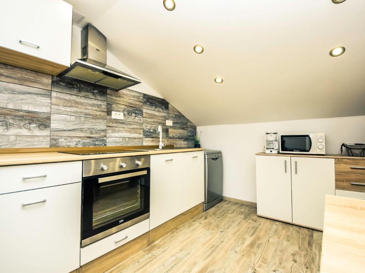 ויר Apartment Matanovi Dvori-2 By Interhome מראה חיצוני תמונה